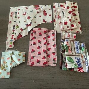 Very Berry Scrap Fabric Bundle